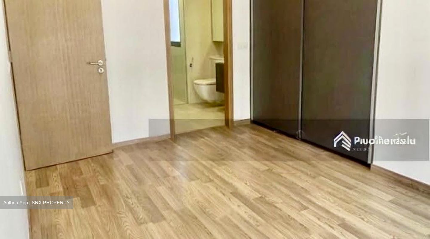 Lakeville (D22), Condominium #639088371